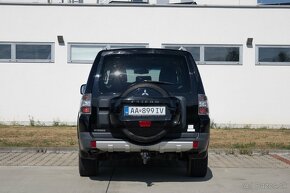 Mitsubishi Pajero 3.2DI-D LWB Intense A/T - 4