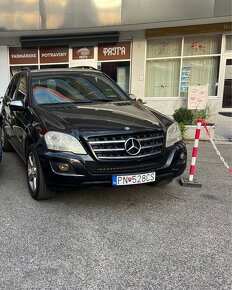 Dobry den predam mercedes ml 4.2 v.8 rok 2009 - 4