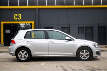 Volkswagen Golf 1.6 TDI BlueMotion Technology Comfortline - 4