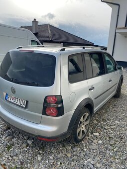 Volkswagen CROSS Touran 1.4 TSI - 4