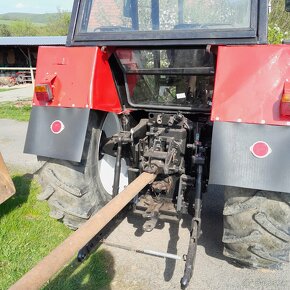 PREDAM TRAKTOR ZETOR 8011 - 4