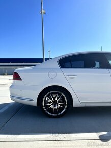 Volkswagen Passat B7 2.0 TDI DSG r.v. 2012 - 4