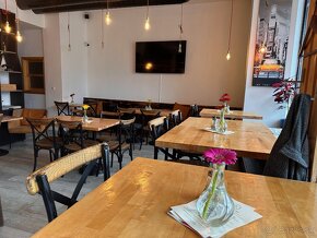 Odstúpim zabehnuté bistro  / kaviareň v Bratislave 80m2 - 4