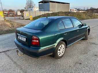 Skoda Octavia 1.8 Benzin - 4