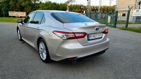 Toyota Camry 2.5 HYBRID EXECUTIVE + VIP paket - 4