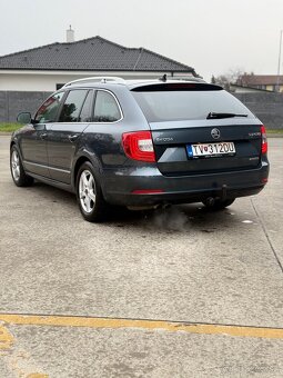 Škoda Superb - 4