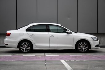 Volkswagen Jetta 1.4 TSI Highline DSG - 4