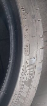 Michelin 225/40R18 92Y - 4