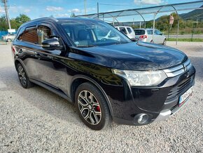 Mitsubishi Outlander 2.2 DI-D Instyle - 4