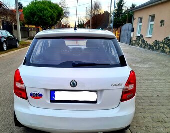 Škoda Fabia II HATCHBACK 1,2HTP BENZÍN 117.000.ORIGINÁL KM - 4