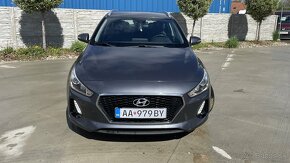 Predám Hyundai i30CW Style, 1.4TGDi Benzín AUTOMAT - 4