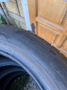 235/50 r19 Pirelli - 4