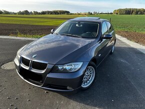 BMW 320D 2007 E90 - 4