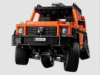 LEGO Technic Mercedes-Benz G 500 PROFESSIONAL Line 42177 - 4