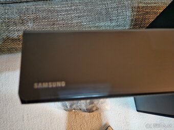 SAMSUNG SOUNDBAR T550 - 4