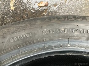 205/55R17 - 4