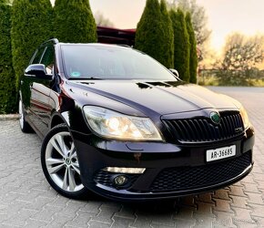 Škoda Octavia Combi RS II DSG+F1 Black Edition - 2.0 TFSI - 4