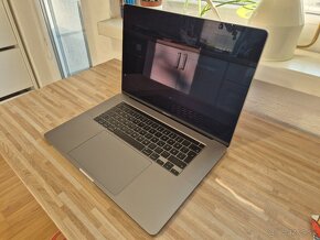 Apple MacBook Pro Retina 16" i7-9750H 32GB 512GB Touch Bar - 4