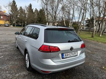 Volkswagen Golf Variant 1.6TDI DSG BlueMotion - 4