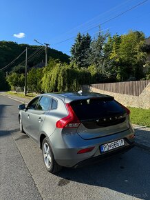 Volvo V40 2015 - 4