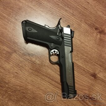 Taurus PT1911 45 acp - 4