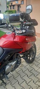 Suzuki DL650 V-Strom - 4