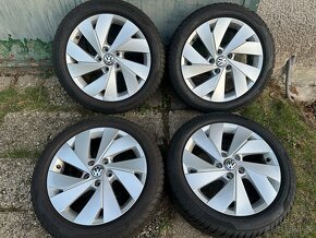 VW Golf 8 zimná sada 205/50R17 5x112 - 4