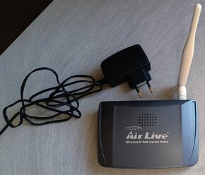 ✔️OvisLink AirLive AP60 Wifi 150MBps + 4x 100Mbit 802.11 bgn - 4