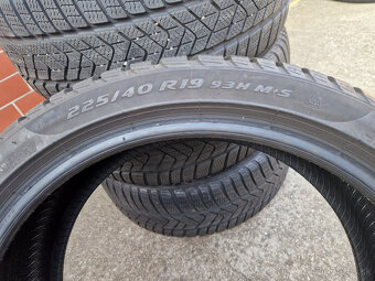 225/40 r19 zimne pneumatiky 225 40 19 225/40/19 pneu R19 - 4