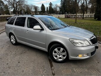 Škoda octavia combi 1.6 Tdi 77 KW Greenline Elegance - 4