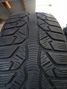 Predám jazdené pneu 205/55 R16 4ks Zimné - 4