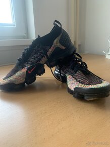 Nike Air VaporMax Flyknit2 - 4