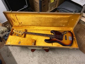 Fender AVRI 2002 American Vintage Jazz Bass - 4