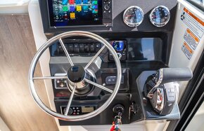 QUICKSILVER 705 PILOTHOUSE + MERCURY F 150 EFI EXLPT - 4