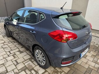 KIA CEED 1,4 CRDI,SILVER,NAFTA,SK KUS,57 671 KM,11/2017, DPH - 4