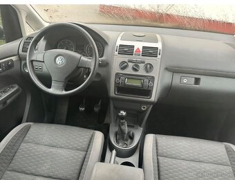 Volkswagen Touran2.0 TDi Facelift

 - 4