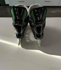 CCM Ribcor 86K veľ. 8.5 (44) - 4