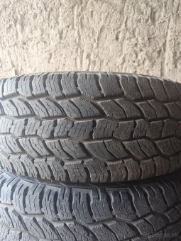 Pneu 265/70 R15 - 4