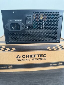 CHIEFTEC Smart Series GPS-500A8 zdroj 500w - 4