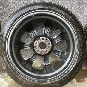 R 17 5x112 - 4