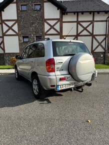 Toyota Rav4 2.0 110kw Benzín - 4