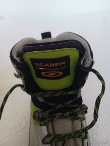 SCARPA goretex turisticke topanky VIBRAM velkost 39,5 - 4