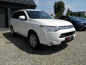 Mitsubishi Outlander 2.2 DI-D Intense A/T - 4