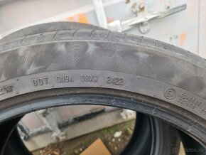 Letné pneu continental 235/45 r20 - 4