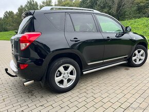 Predám Toyota Rav 4 2.2 D4D 100kw - 4