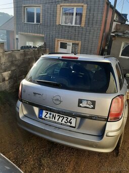 Opel astra 2006 - 4