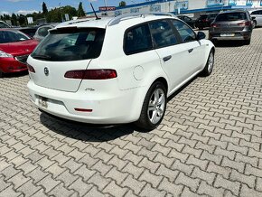 Alfa Romeo 159 - 4