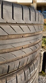 Continental ContiSportContact 235/45 R20 - 4