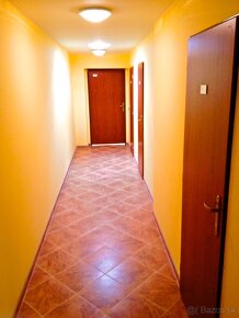 Priestor s umývadlom - 21 m2 - Moyzesova, Košice - 4