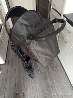 Sportovy kocik Britax - 4